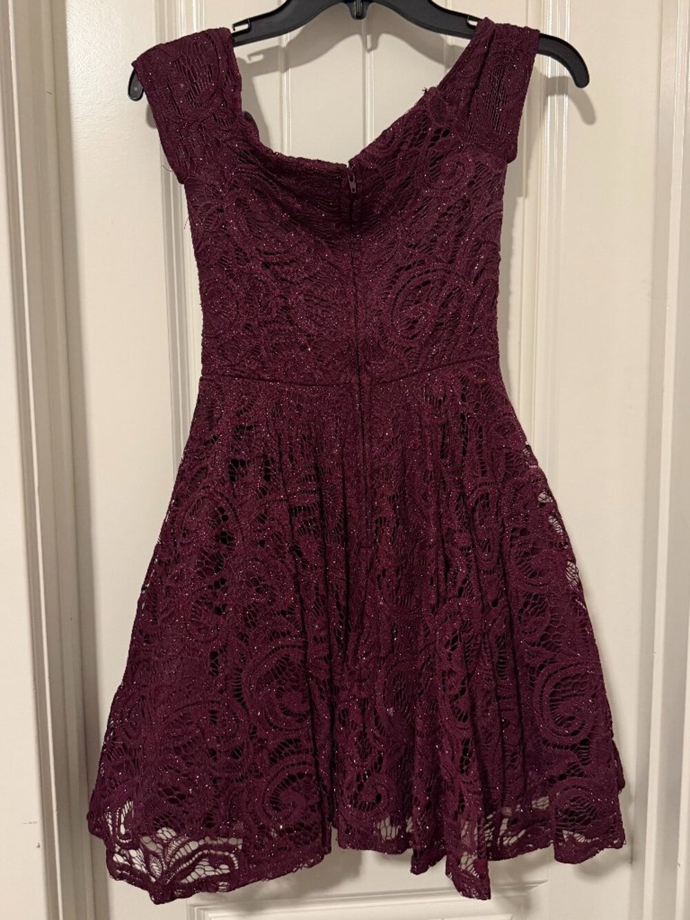 B.Smart junior HOCO dress size 1. Deep Purple magenta color. Worn once. EUC